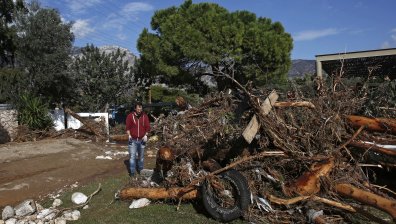 Мощен ураган връхлетя Турция, жена загина в Анкара