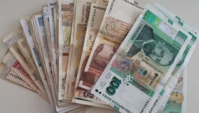 Пари на вятъра: Измамник измъкна крупна сума от студентка по медицина в Пловдив