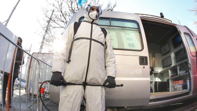 Бургас е в червената зона, решават за по-радикални мерки