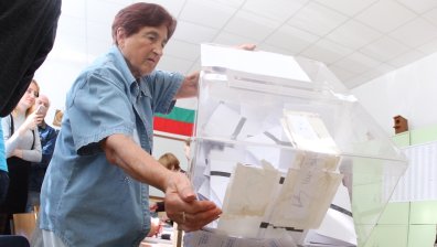 България гласува! Опашки пред секциите имаше от рано сутринта