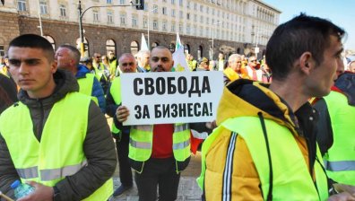 Караджов разочарован от решението за парите на пътните строители, ИТН с твърда позиция