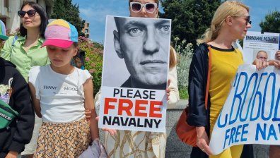 ЕС ще санкционира шефа на затвора, в който държат Алексей Навални