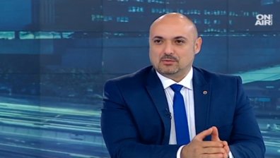 Защо парламентарният контрол се превърна в ябълка на раздора?