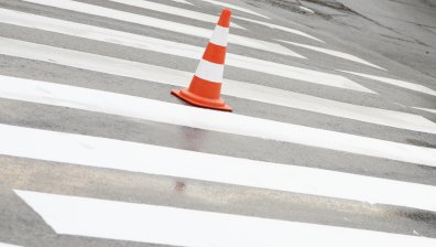Шофьор блъсна 17-годишно момиче на пешеходна пътека в Стара Загора