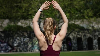 7 лесни упражнения за стягане на вътрешната част на ръцете