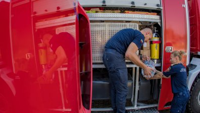 Пожар бушува в Средище, открито е тяло на мъж в съседно село