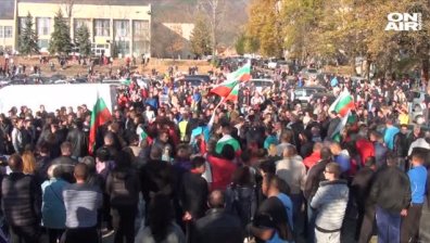 Седмицата започва спокойно &ndash; на фона на протестите в неделя