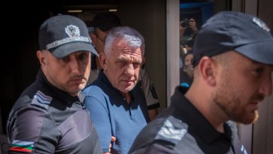 Адвокатът на Никола Николов - Паскал: Обикновен възрастен и изряден данъкоплатец