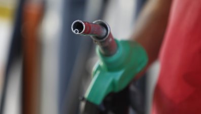 Възможно е горивата да поскъпнат с 10-15% в България заради санкциите срещу Русия