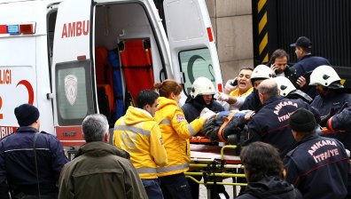 4-ма загинали и 36 ранени при тежка автобусна катастрофа в Турция 