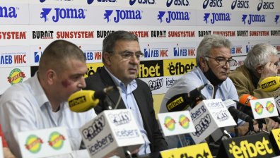 Федерацията по плуване: Никой не е бил насилван да приема добавки