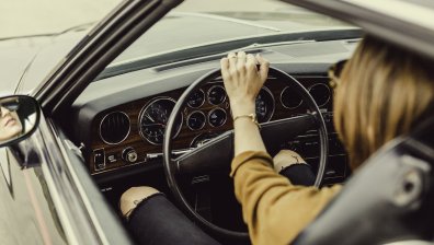 По-добре не оставяйте очилата си в колата