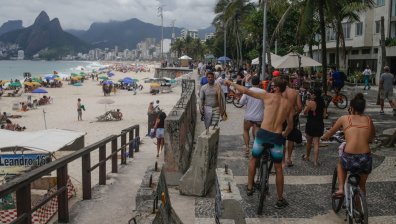 Затварят емблематичните плажове в Рио за Нова година