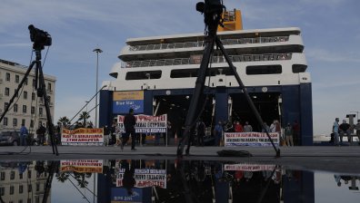 Гърците показват единност: За 24 часа спира всякакъв транспорт в страната