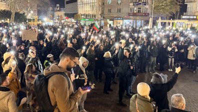 Протести в Пловдив и Варна заради бюджета, Сарафов и изборните правила