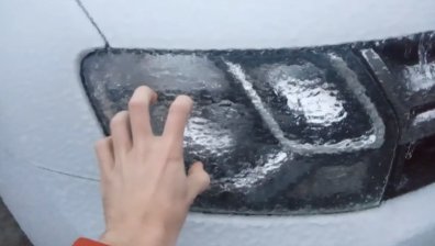 Леден дъжд "бронира" колите във Владивосток (+ВИДЕО)