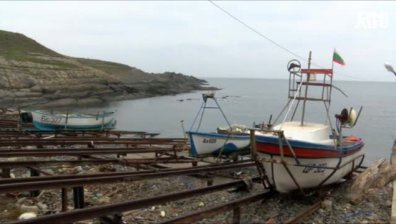 Трети ден няма следа от изчезналите край Шабла рибари