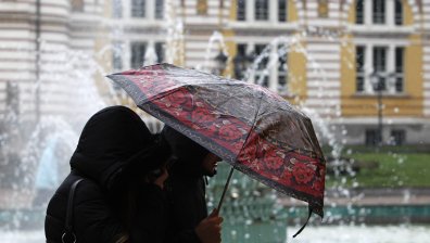 Времето днес: Дъждовно с температури до 18 градуса