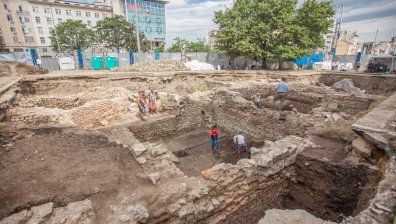 Монети от VII век бяха открити на разкопките на площад "Св. Неделя"