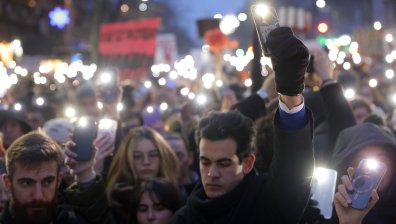 Хиляди сърби протестираха срещу правителството и Александър Вучич