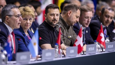 Десетки държави се ангажираха с териториалната цялост на Украйна