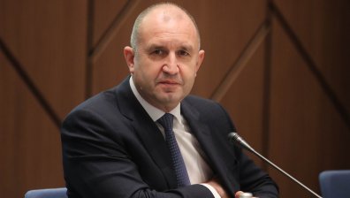 Радев: Бях решил да дам мандата на БСП още преди скандала с "Нексо"