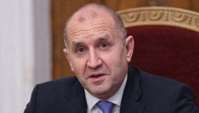 Президентството: Румен Радев не е променял позицията си за пожарната техника