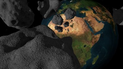 Астероид с размерите на 3-етажна къща прелетя край Земята