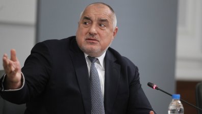 Естествено и очаквано било Борисов да се откаже от депутатското място