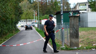 Полицията с мащабно издирване след кървавата стрелба в Швейцария (СНИМКИ)