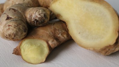 Билките, които понижават нивата на пикочната киселина в кръвта