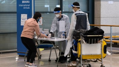 Пътуващите до Гърция трябва да представят PCR или бърз тест