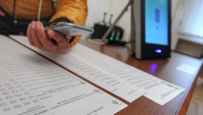 ВАС решава дали всяка СИК ще брои хартиените разписки на вота