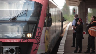 Модернизират БДЖ с 1 млрд. лв., купуват 7 двуетажни електрически мотрисни влака