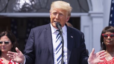 Тръмп: Байдън е некомпетентен, ще участвам в президентските избори през 2024 г.