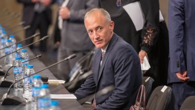 Министър Вълчев: Нужно е по-дълго основно образование в България