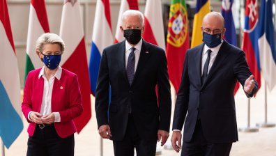 Евролидерите посрещнаха топло Байдън в Брюксел, Радев разговаря с него