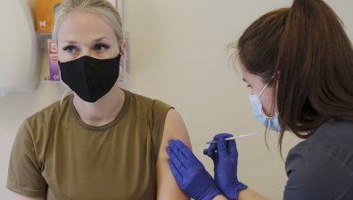 Ултиматум в Латвия - или се ваксинираш, или те уволняват от работа