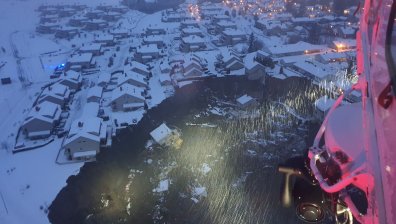 Огромно свлачище в Норвегия рани 10 души, а най-малко 21 са в неизвестност