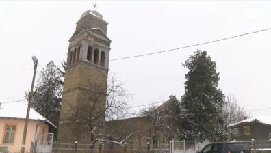 81-годишна жена дари бащината си къща за ремонт на църквата в с. Добри дял