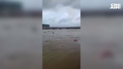 23 хил. души са евакуирани в Малайзия заради наводнения