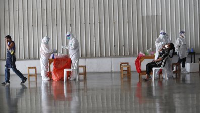 Влизаме в Швейцария със самолет срещу отрицателен бърз тест за Ковид-19