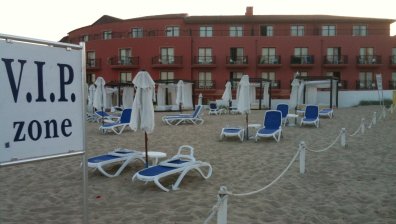 Край на сделките с имоти с руснаци - част от санкциите срещу Путин