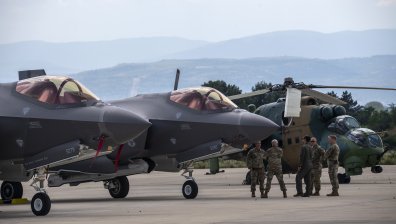 "Вагнер" предизвика Зеленски на въздушен дуел с видео от военен самолет