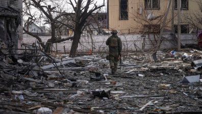 Руски военни: Украйна кърпи дупки, като прехвърля войници от района на Курск