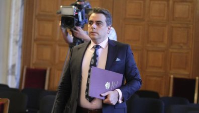Асен Василев: Ще видя дали има съмишленици, с които да помогнем на България