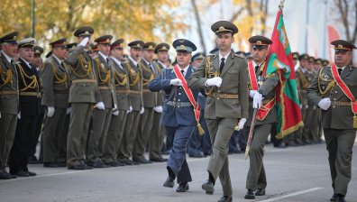 България няма да изпраща войски на фронта в Украйна