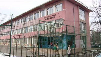 Столично училище на бунт срещу инвеститорски намерения