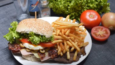 Тези храни увреждат косата ви и причиняват косопад