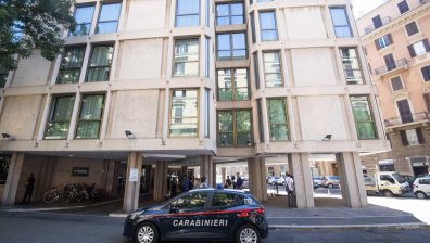 Убиха италиански съдия и приятелката му
